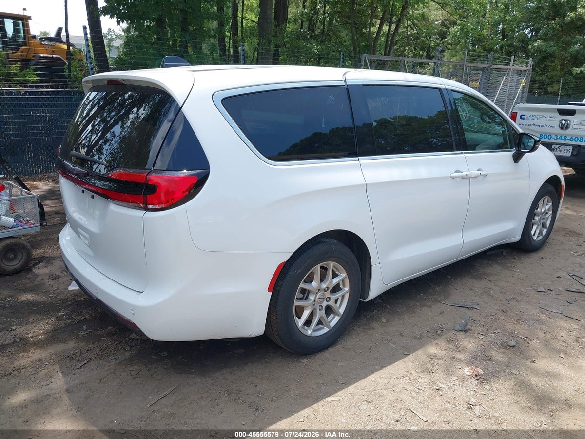 2025 CHRYSLER PACIFICA SELECT — снимка 4