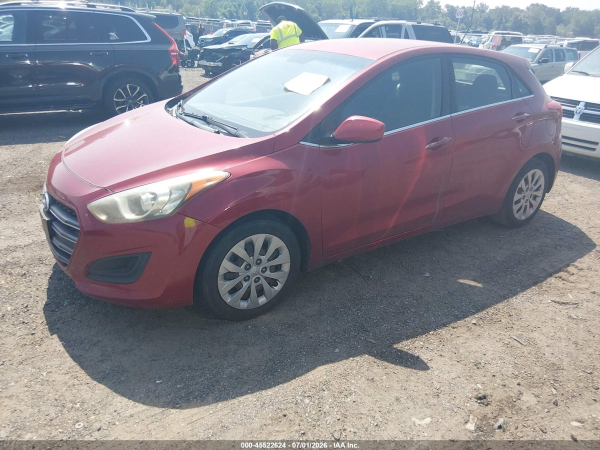 2017 HYUNDAI ELANTRA GT — снимка 2