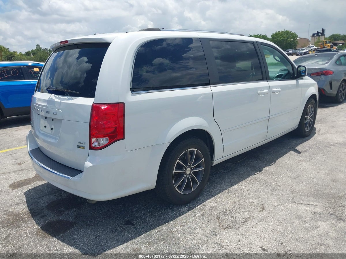2017 DODGE GRAND CARAVAN SXT — снимка 4