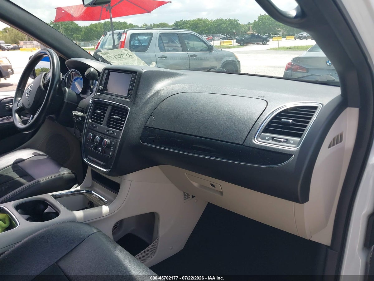 2017 DODGE GRAND CARAVAN SXT — снимка 5