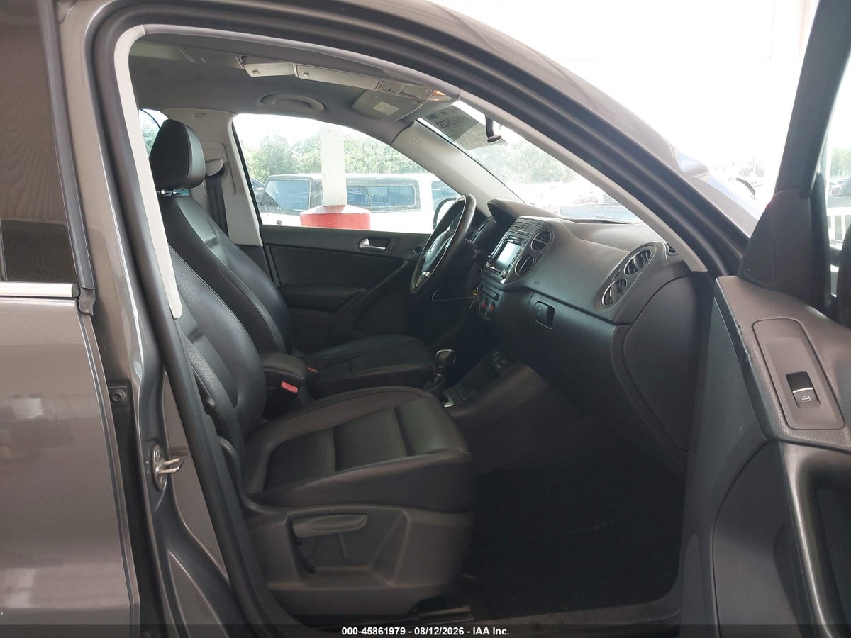 2013 VOLKSWAGEN TIGUAN SE — снимка 5