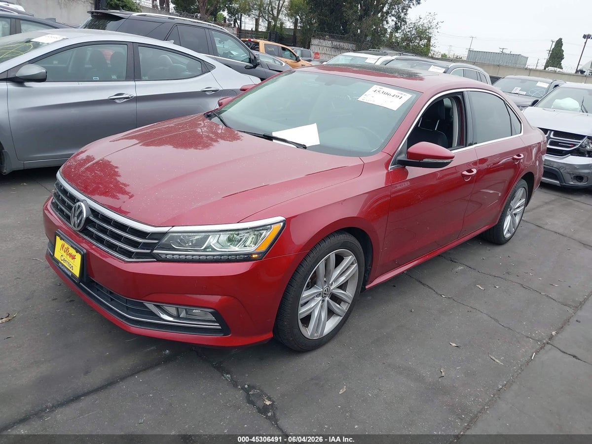 2018 VOLKSWAGEN PASSAT 2.0T SE — снимка 2