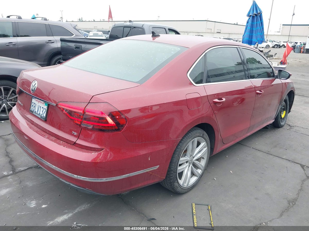2018 VOLKSWAGEN PASSAT 2.0T SE — снимка 4