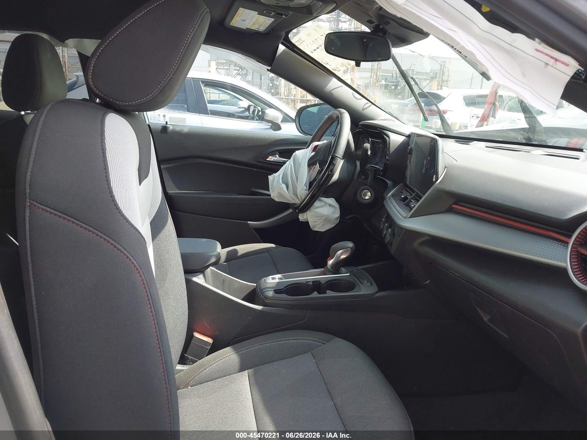 2025 CHEVROLET TRAX FWD 1RS — снимка 5