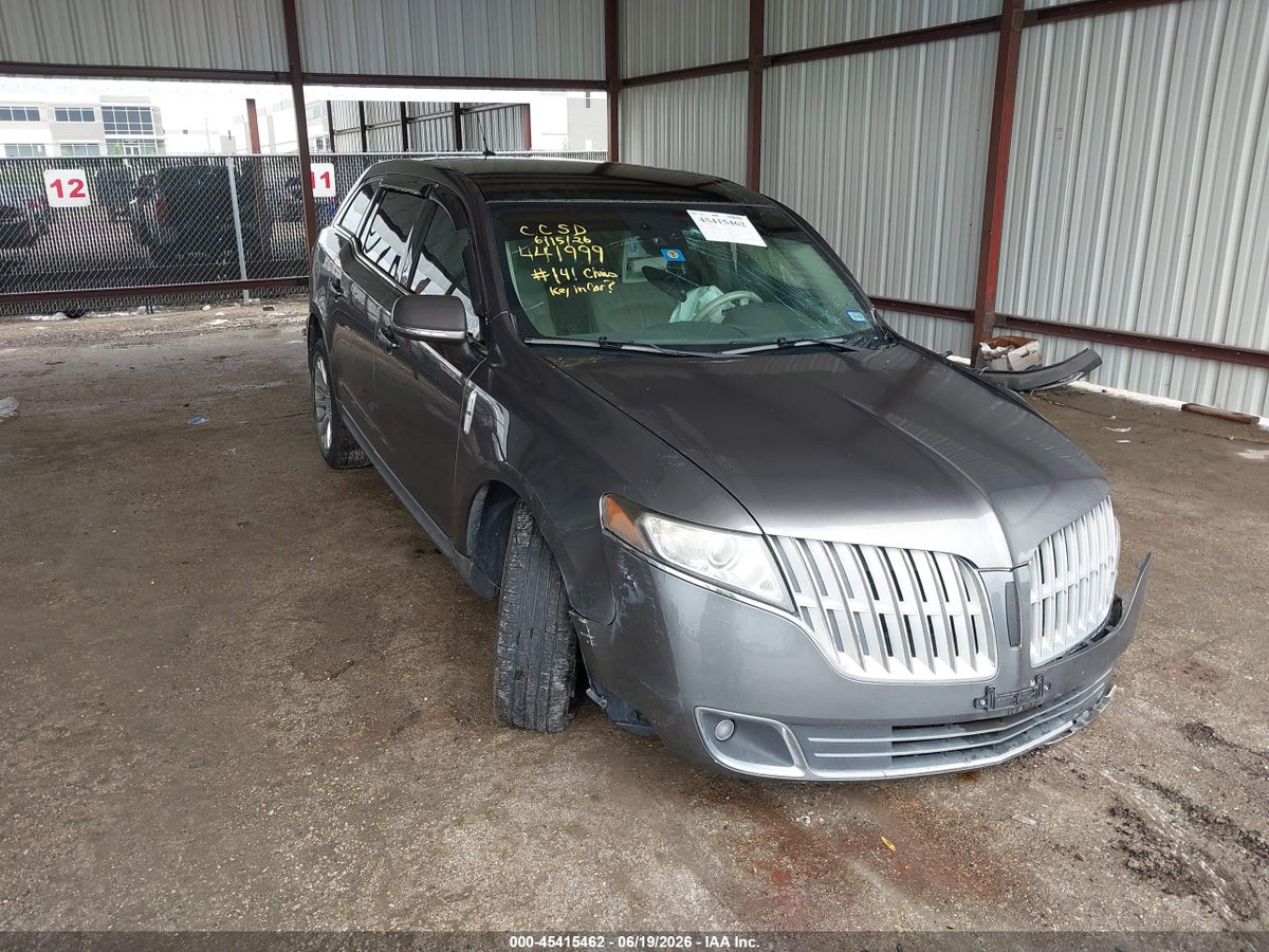 2010 LINCOLN MKT