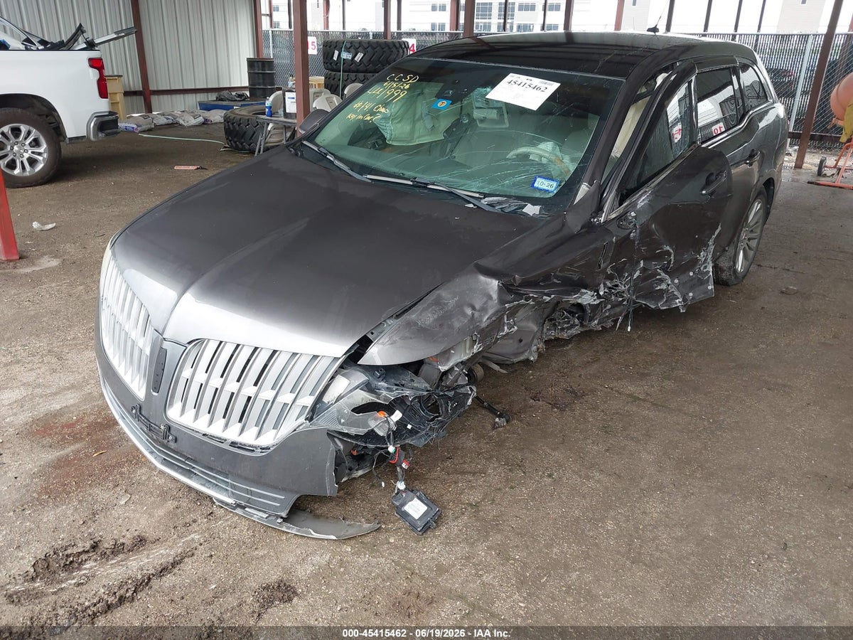2010 LINCOLN MKT — снимка 2