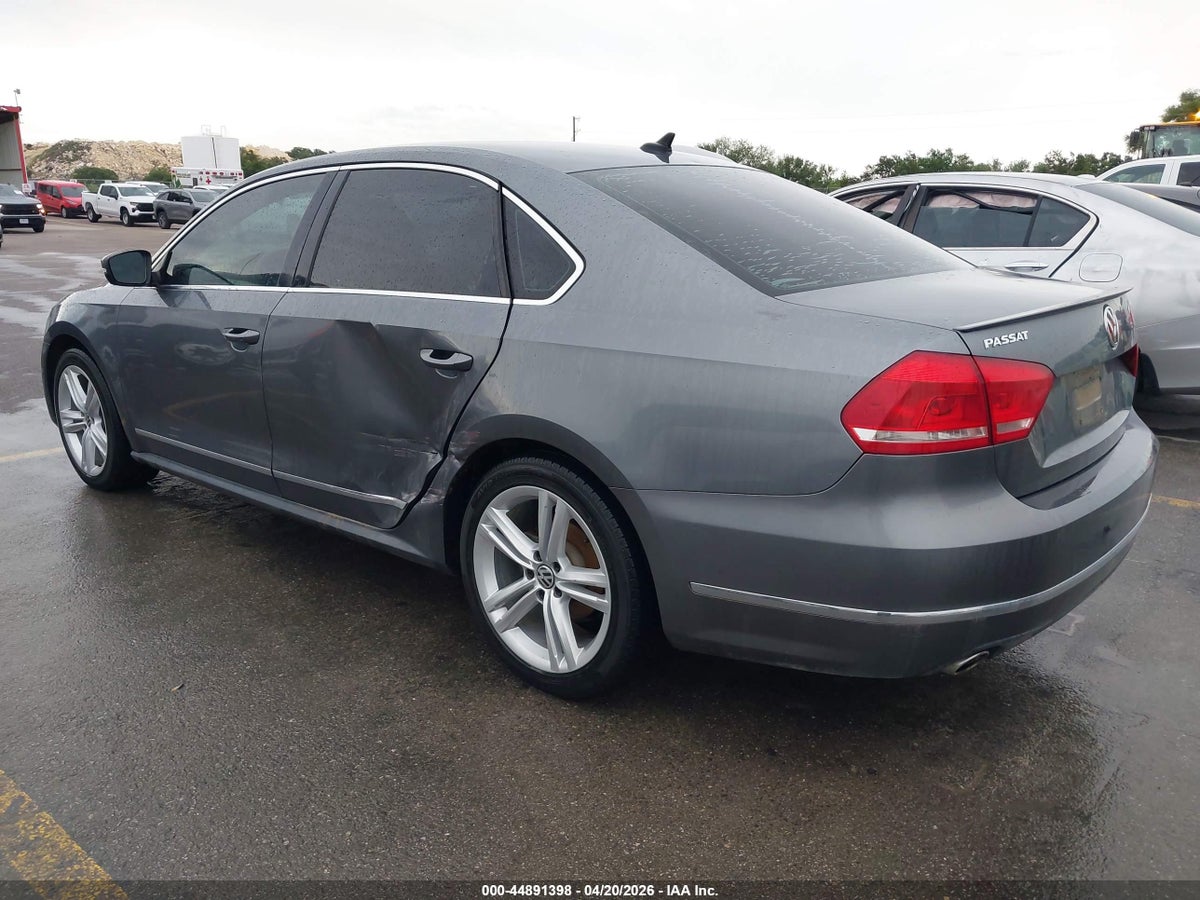 2014 VOLKSWAGEN PASSAT 2.0L TDI SEL PREMIUM — снимка 3