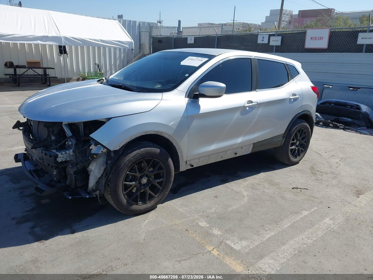 2018 NISSAN ROGUE SPORT S — снимка 2