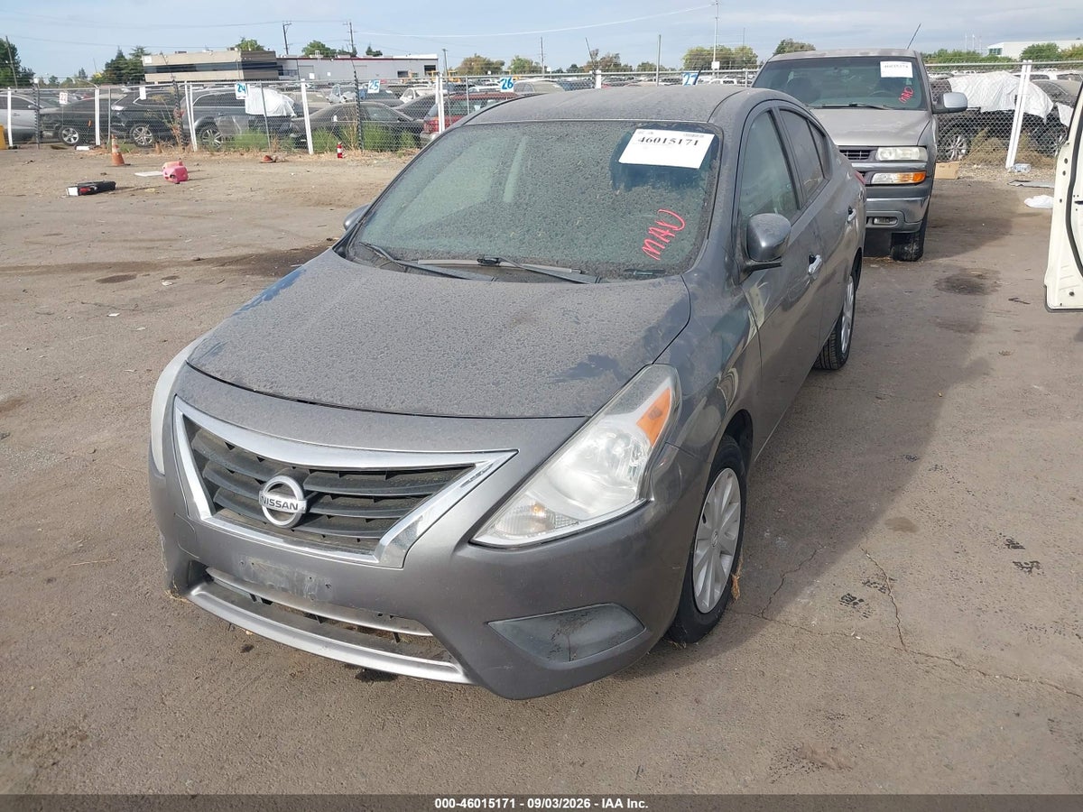 2019 NISSAN VERSA 1.6 SV — снимка 2
