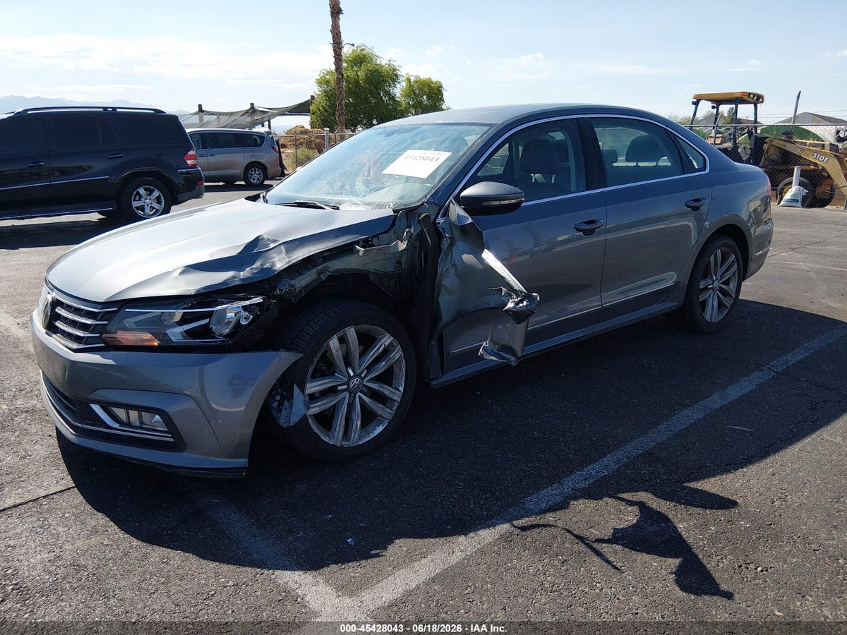 2016 VOLKSWAGEN PASSAT 1.8T SEL — снимка 2