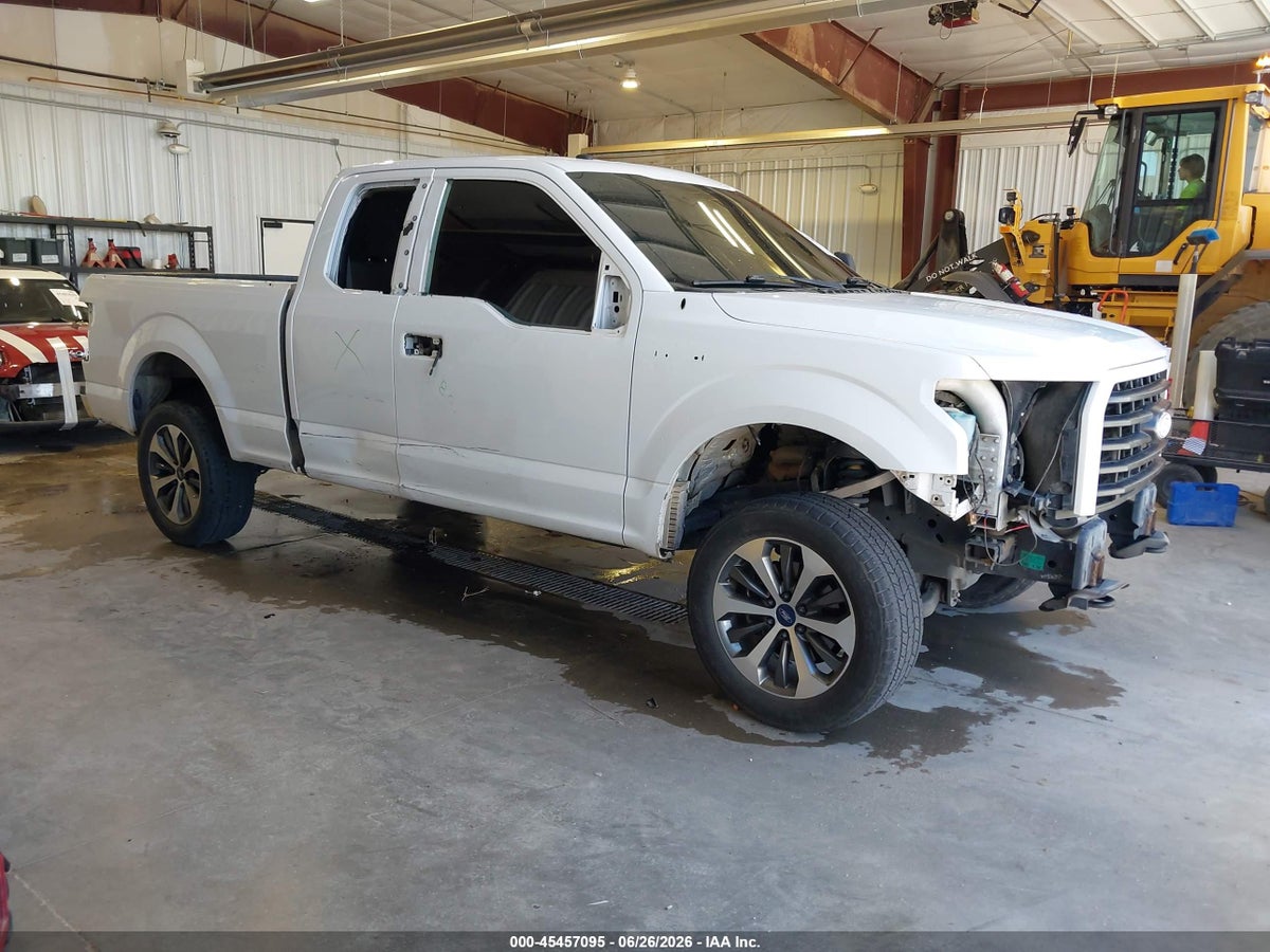 2017 FORD F-150 XLT