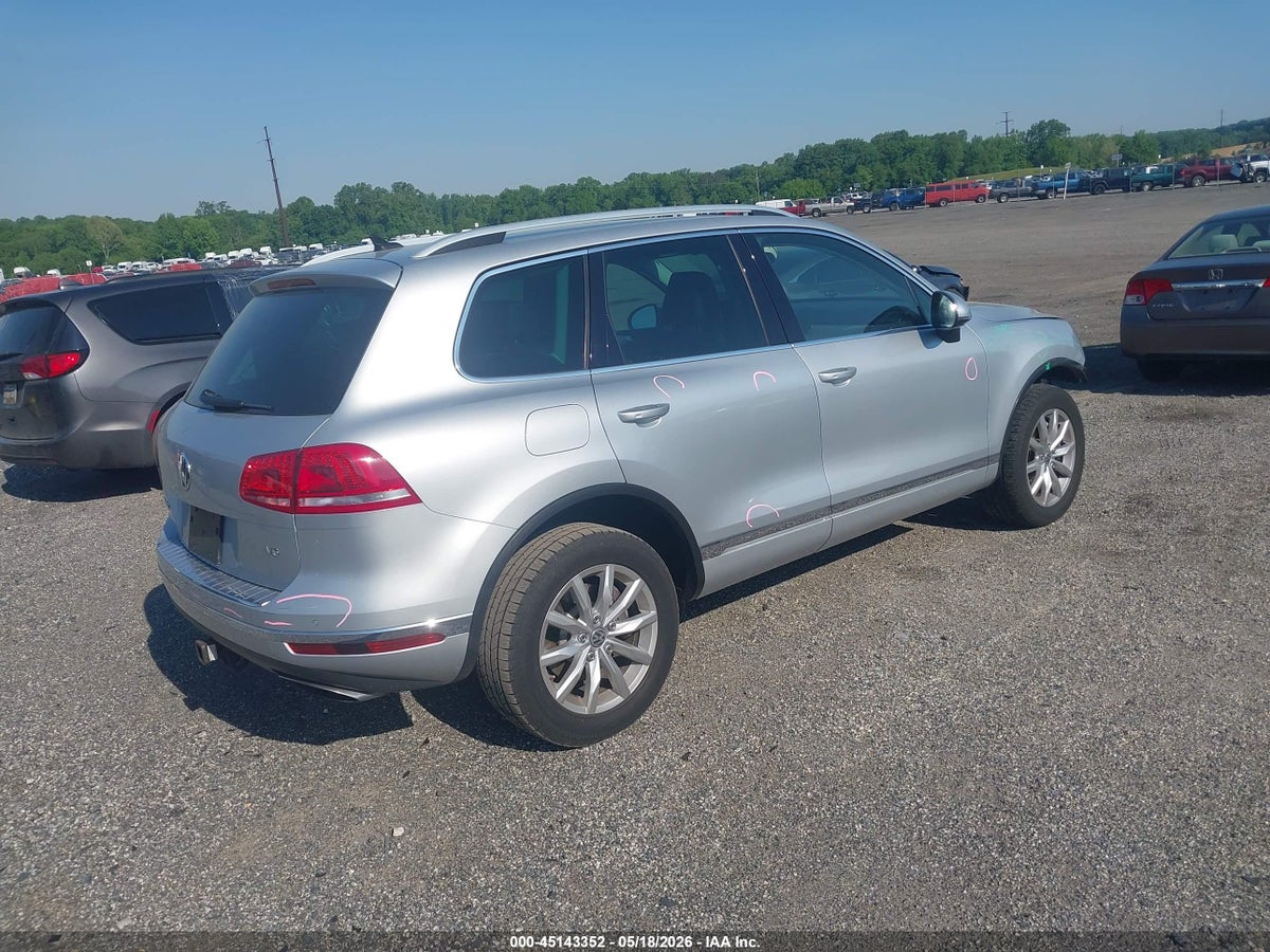 2016 VOLKSWAGEN TOUAREG VR6 SPORT — снимка 4