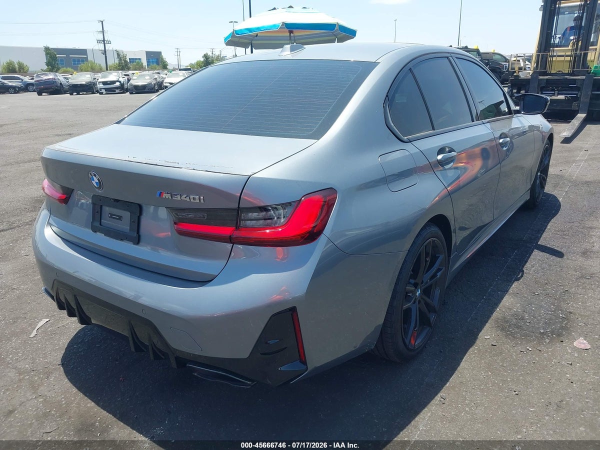 2023 BMW M340I — снимка 4