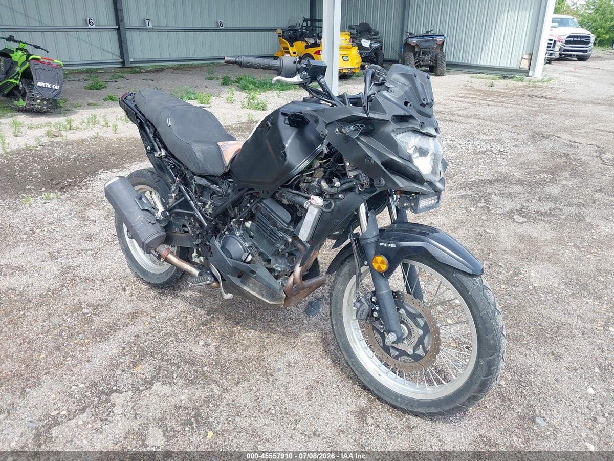 2017 KAWASAKI KLE300 C
