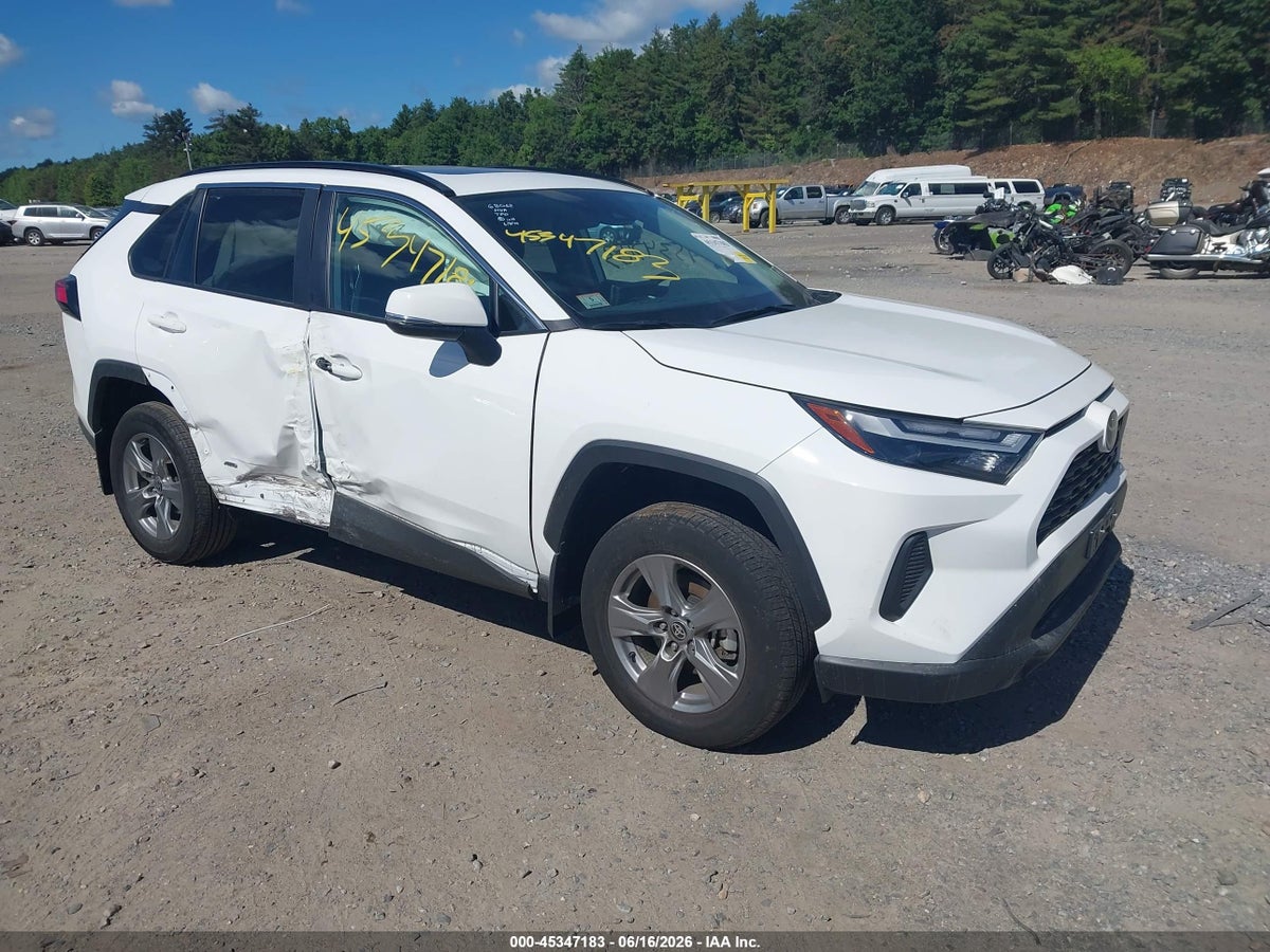 2025 TOYOTA RAV4 HYBRID XLE