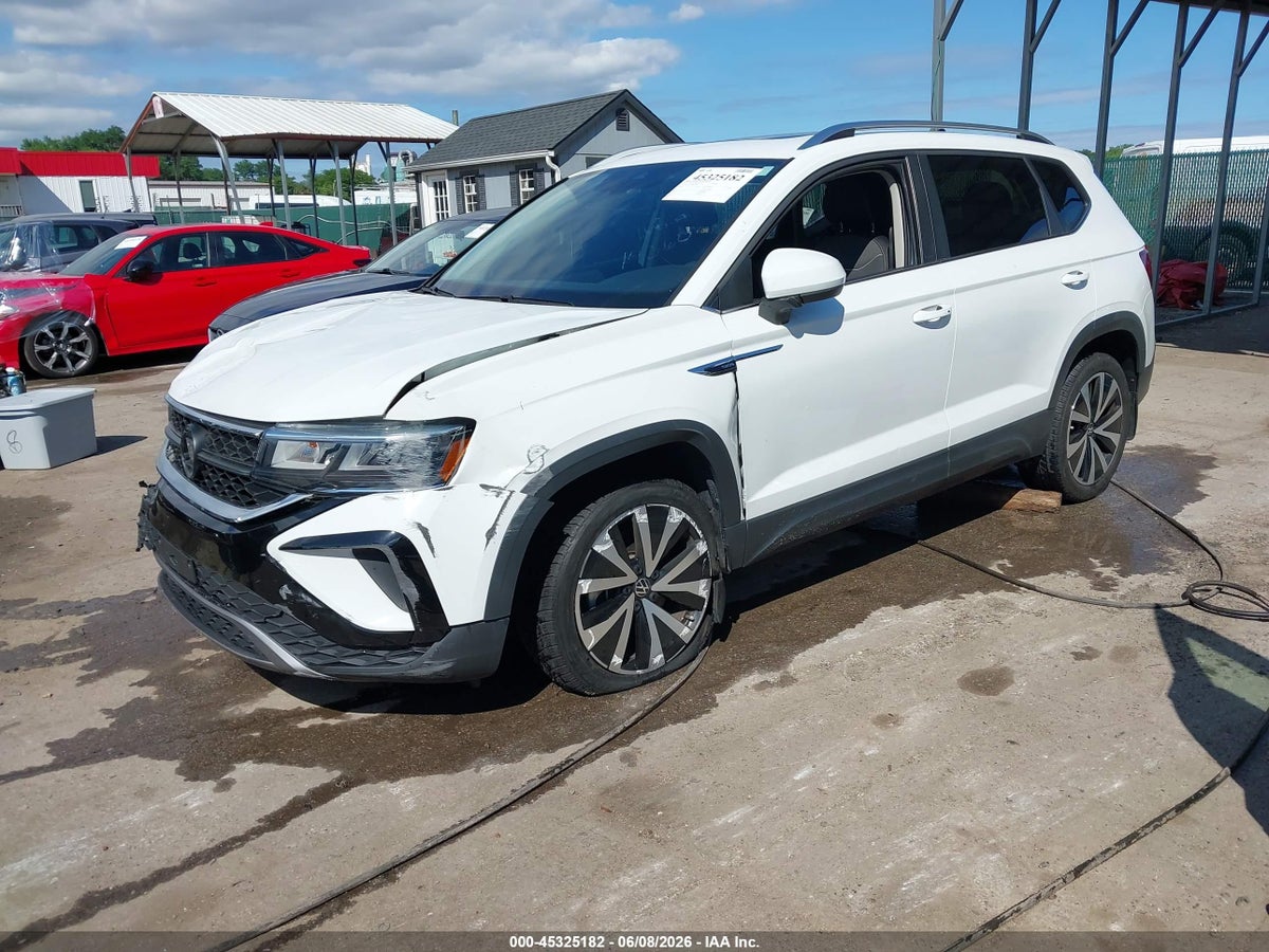 2023 VOLKSWAGEN TAOS 1.5T SE — снимка 2