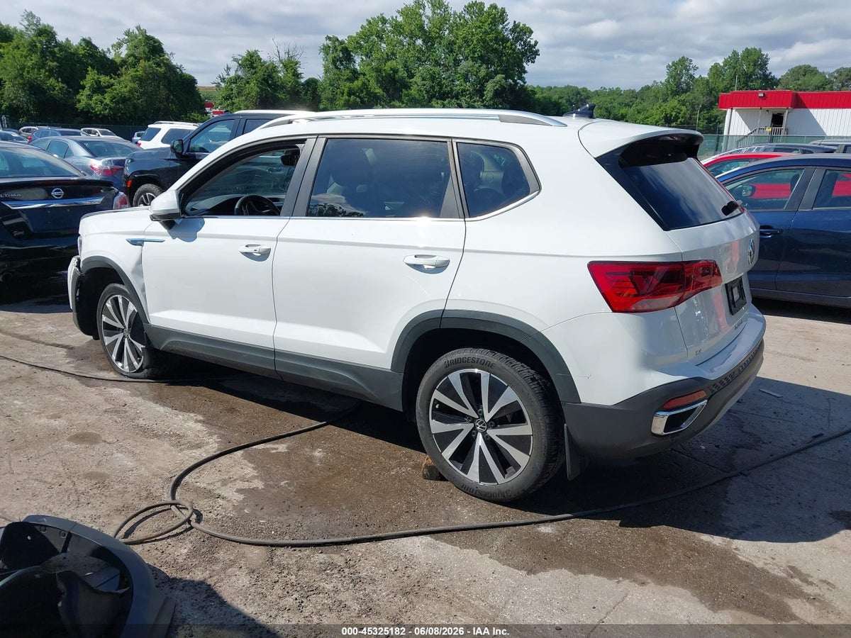 2023 VOLKSWAGEN TAOS 1.5T SE — снимка 3