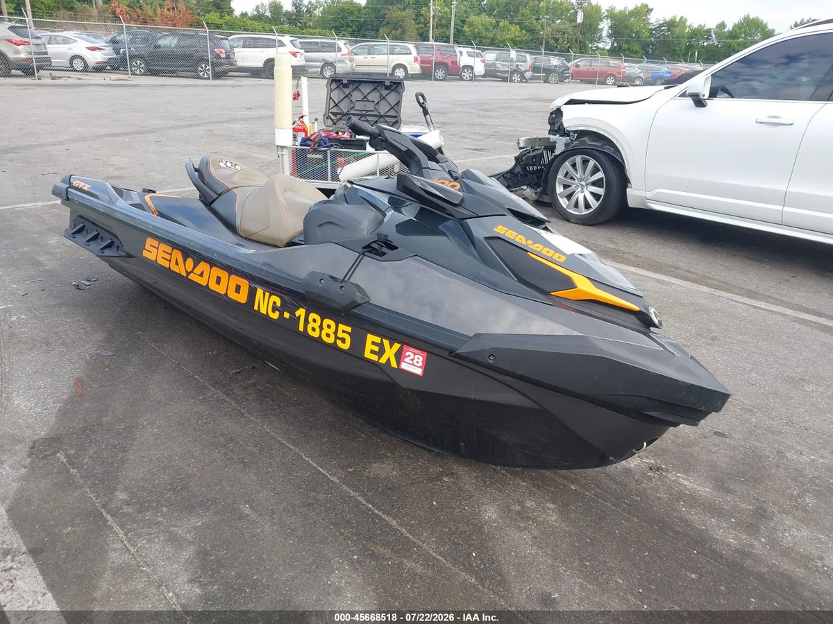 2021 SEADOO GTX-300 LIMITED