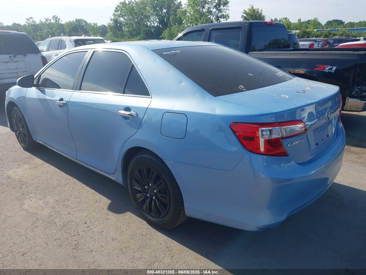 2012 TOYOTA CAMRY LE — снимка 3