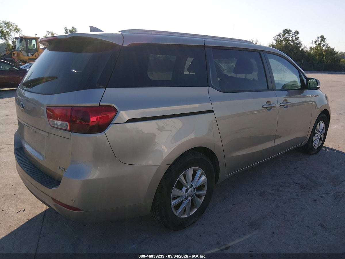 2016 KIA SEDONA LX — снимка 4