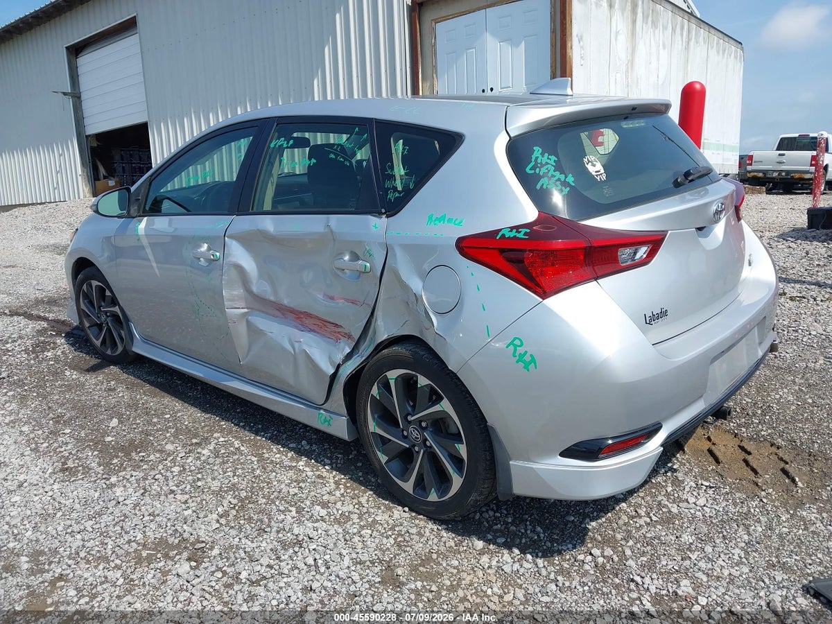 2017 TOYOTA COROLLA IM — снимка 3
