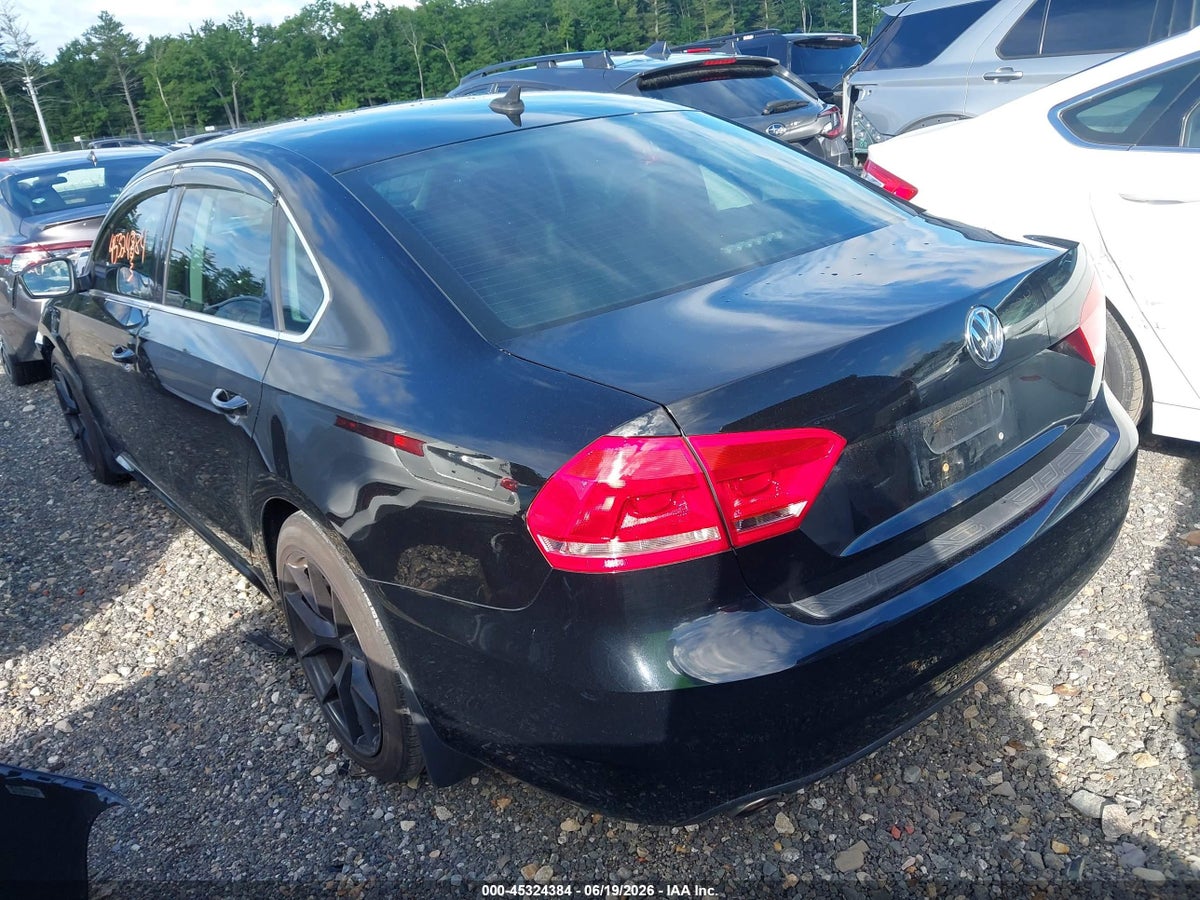 2015 VOLKSWAGEN PASSAT 1.8T SE — снимка 3