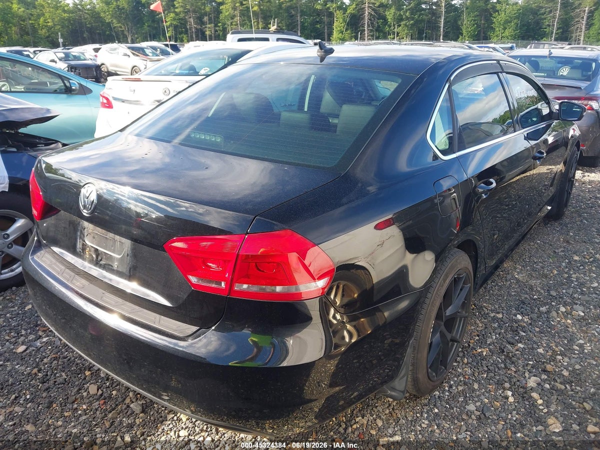 2015 VOLKSWAGEN PASSAT 1.8T SE — снимка 4