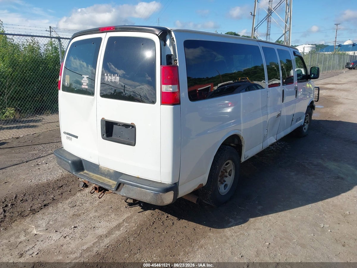 2017 CHEVROLET EXPRESS 3500 LT — снимка 4