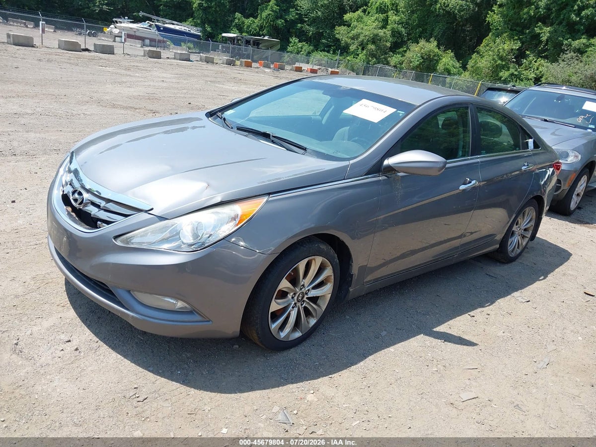 2013 HYUNDAI SONATA SE — снимка 2