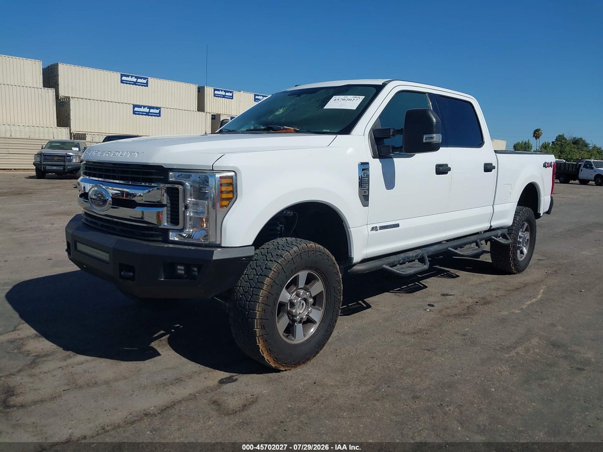2019 FORD F-250 XLT — снимка 2