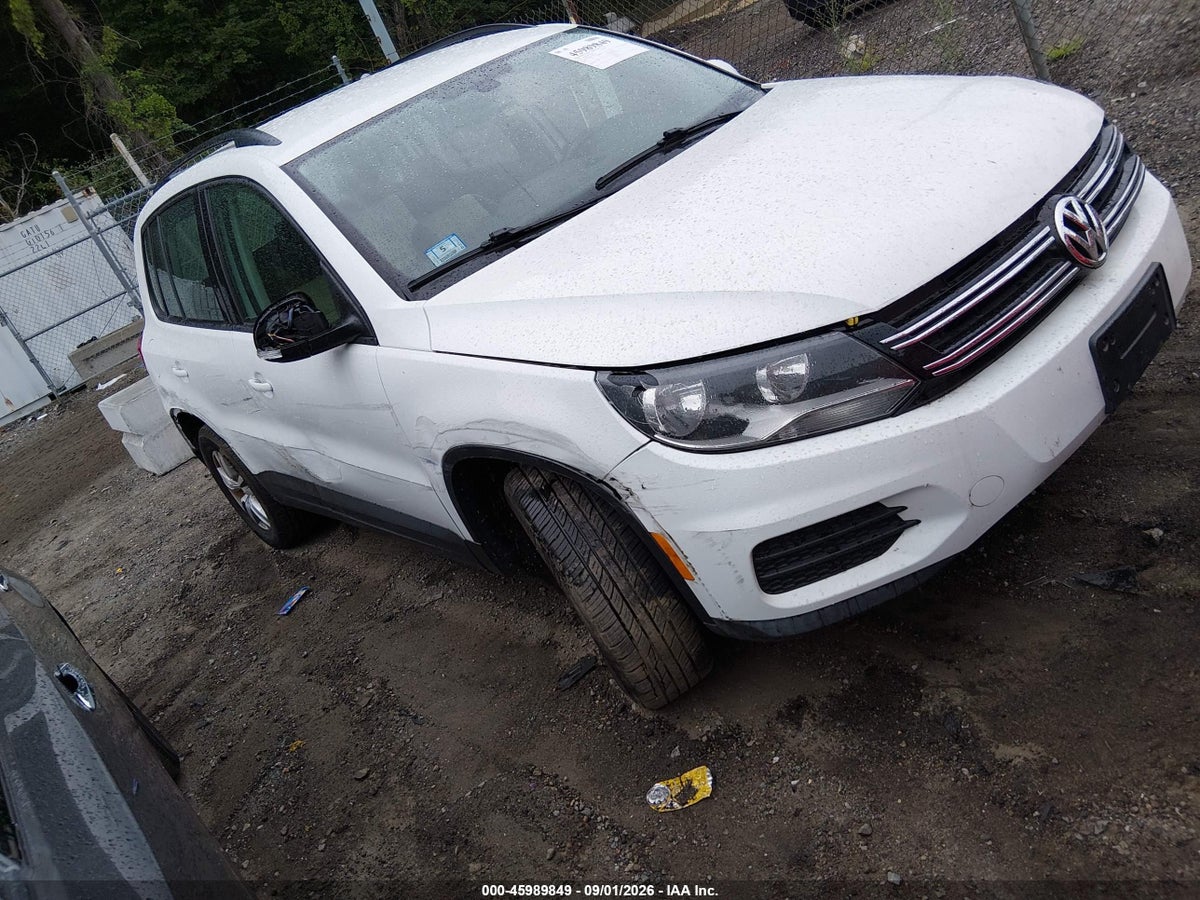 2016 VOLKSWAGEN TIGUAN S