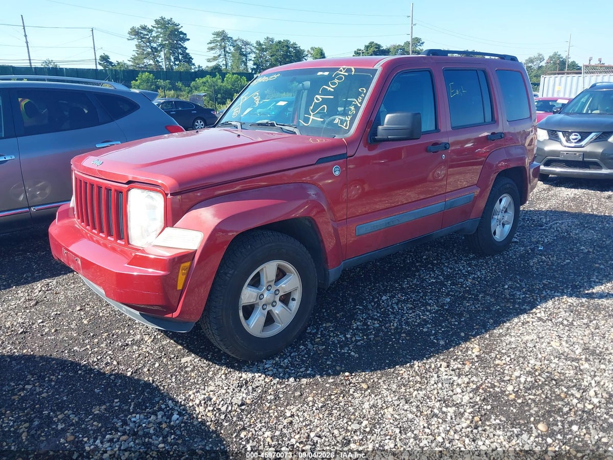 2010 JEEP LIBERTY SPORT — photo 2