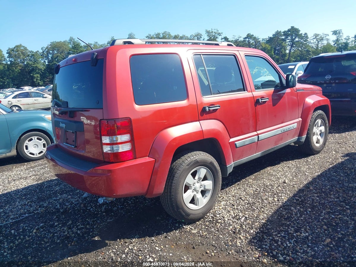 2010 JEEP LIBERTY SPORT — photo 4