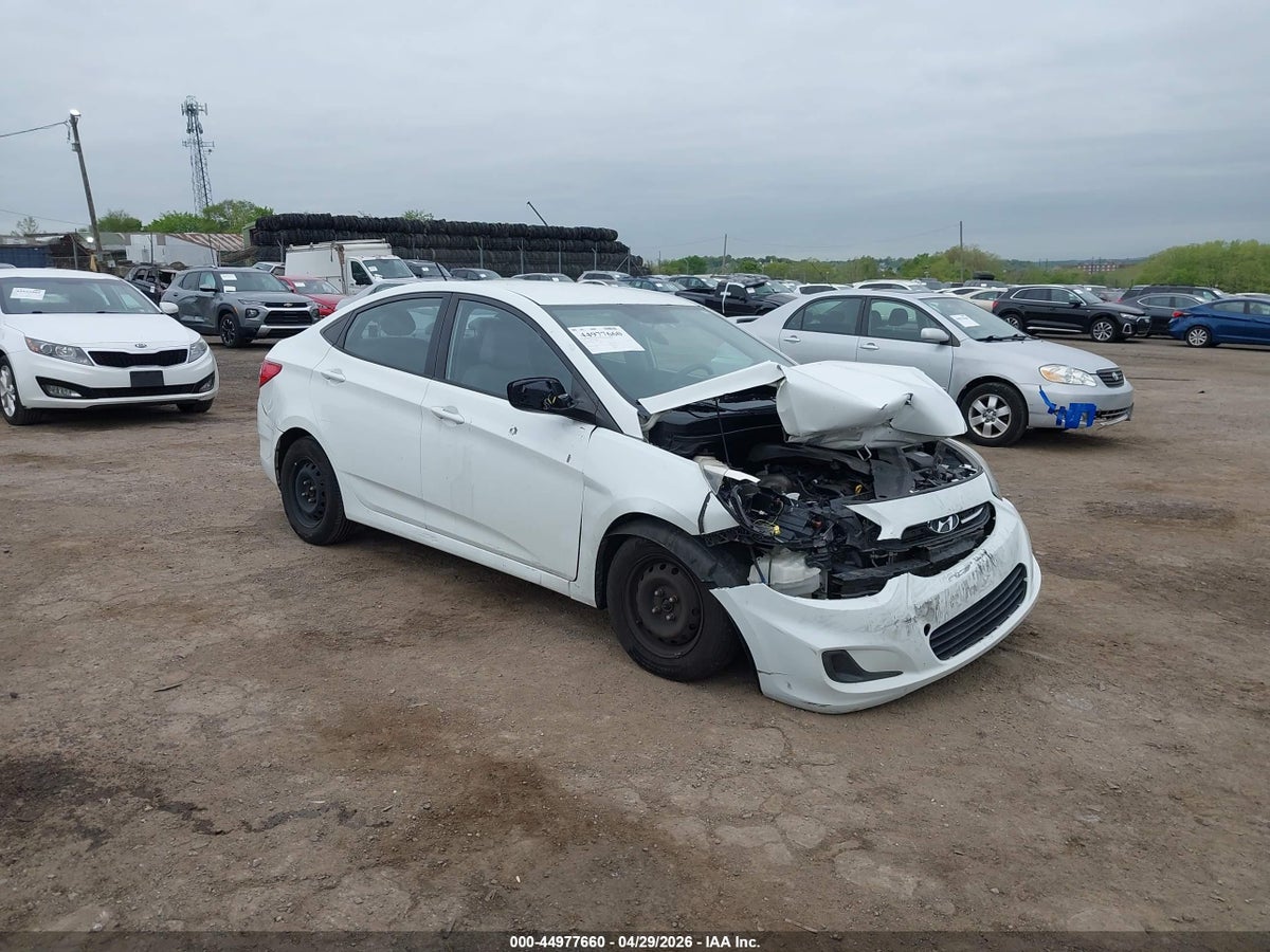 2015 HYUNDAI ACCENT GLS