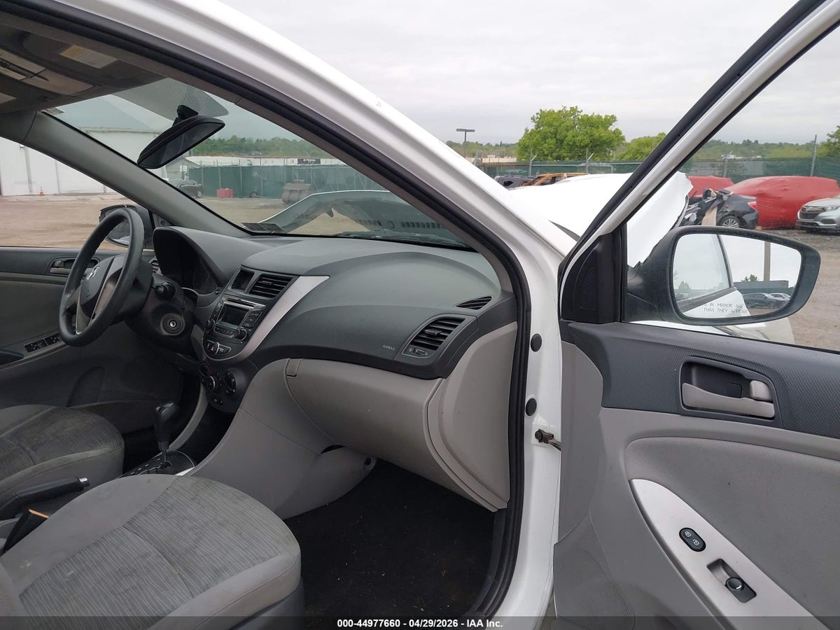 2015 HYUNDAI ACCENT GLS — снимка 5