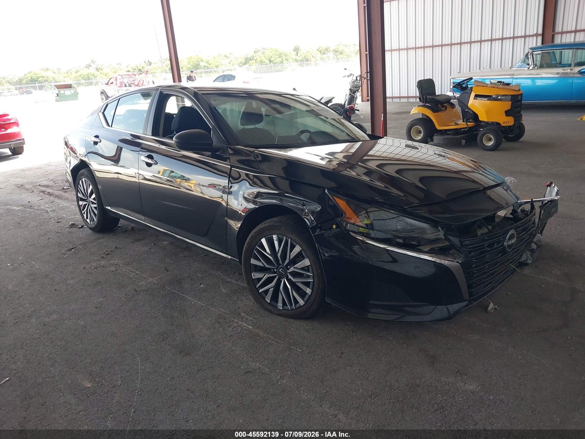 2025 NISSAN ALTIMA SV FWD