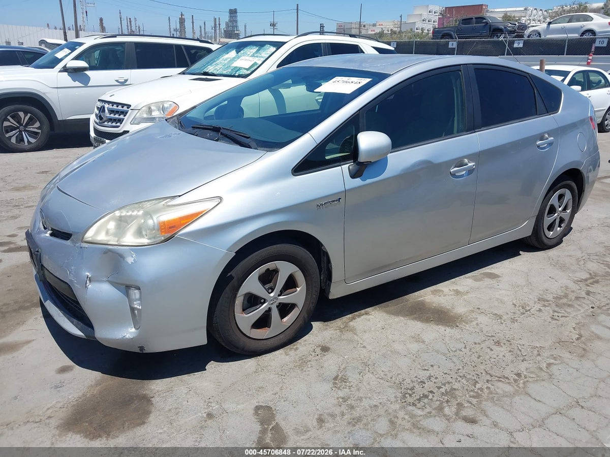 2012 TOYOTA PRIUS TWO — снимка 2
