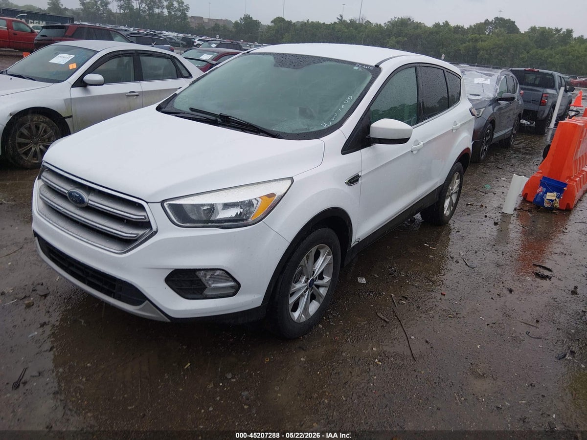 2017 FORD ESCAPE SE — снимка 2
