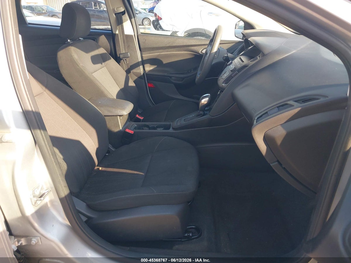 2016 FORD FOCUS SE — снимка 5