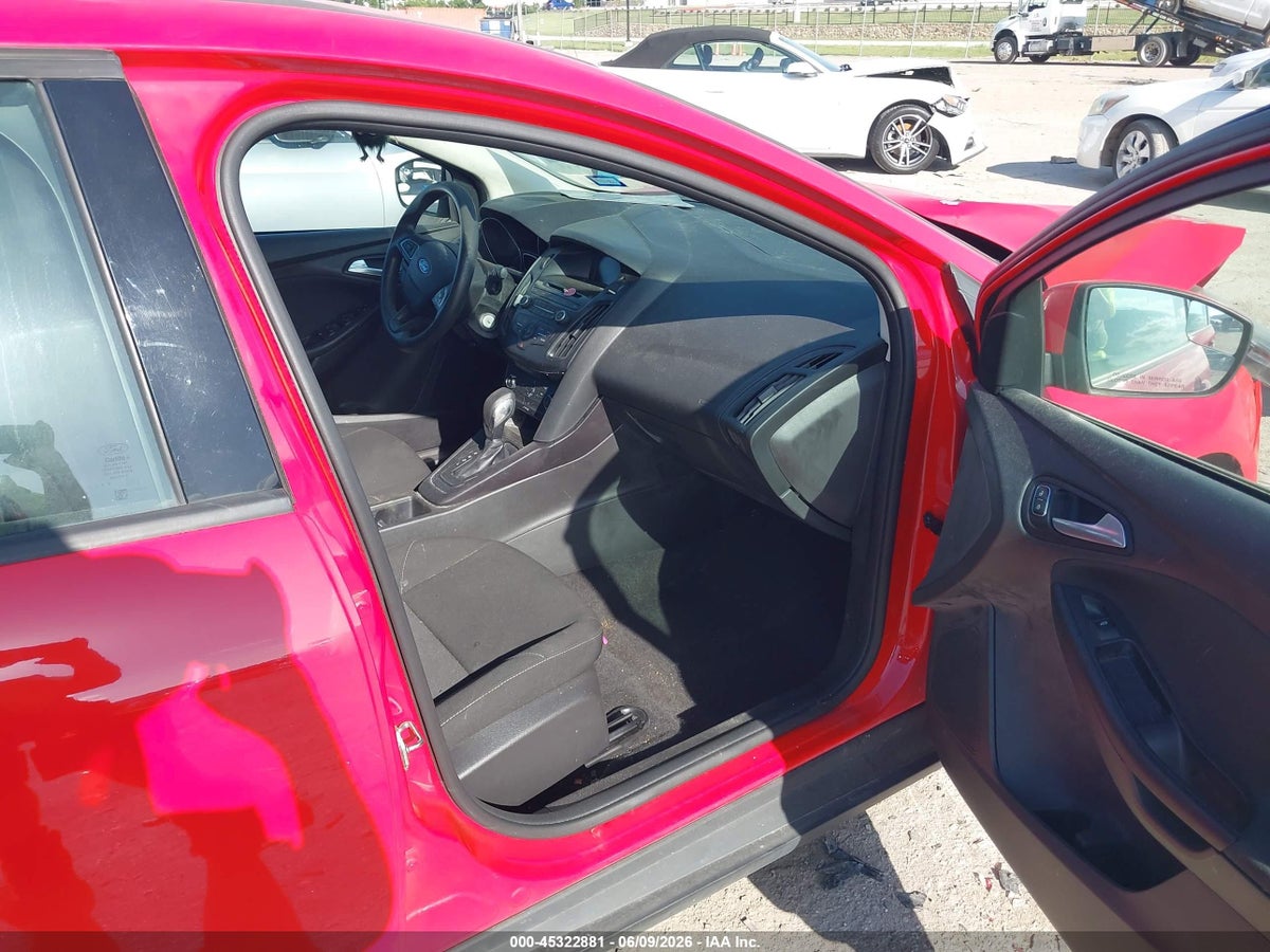 2017 FORD FOCUS SE — снимка 5