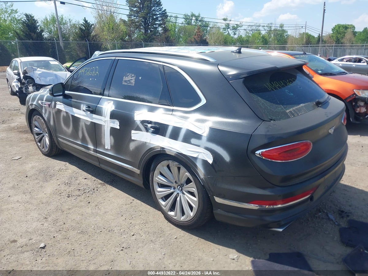 2021 BENTLEY BENTAYGA V8 — снимка 3
