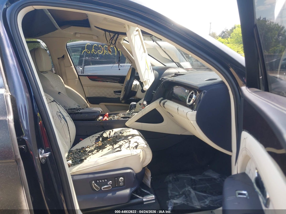 2021 BENTLEY BENTAYGA V8 — снимка 5