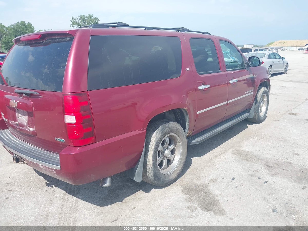 2011 CHEVROLET SUBURBAN 1500 LTZ — снимка 4