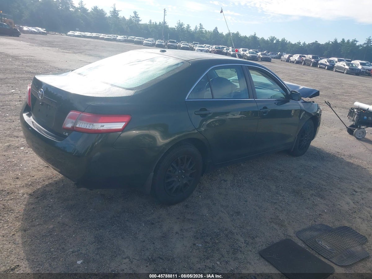 2011 TOYOTA CAMRY LE — снимка 4