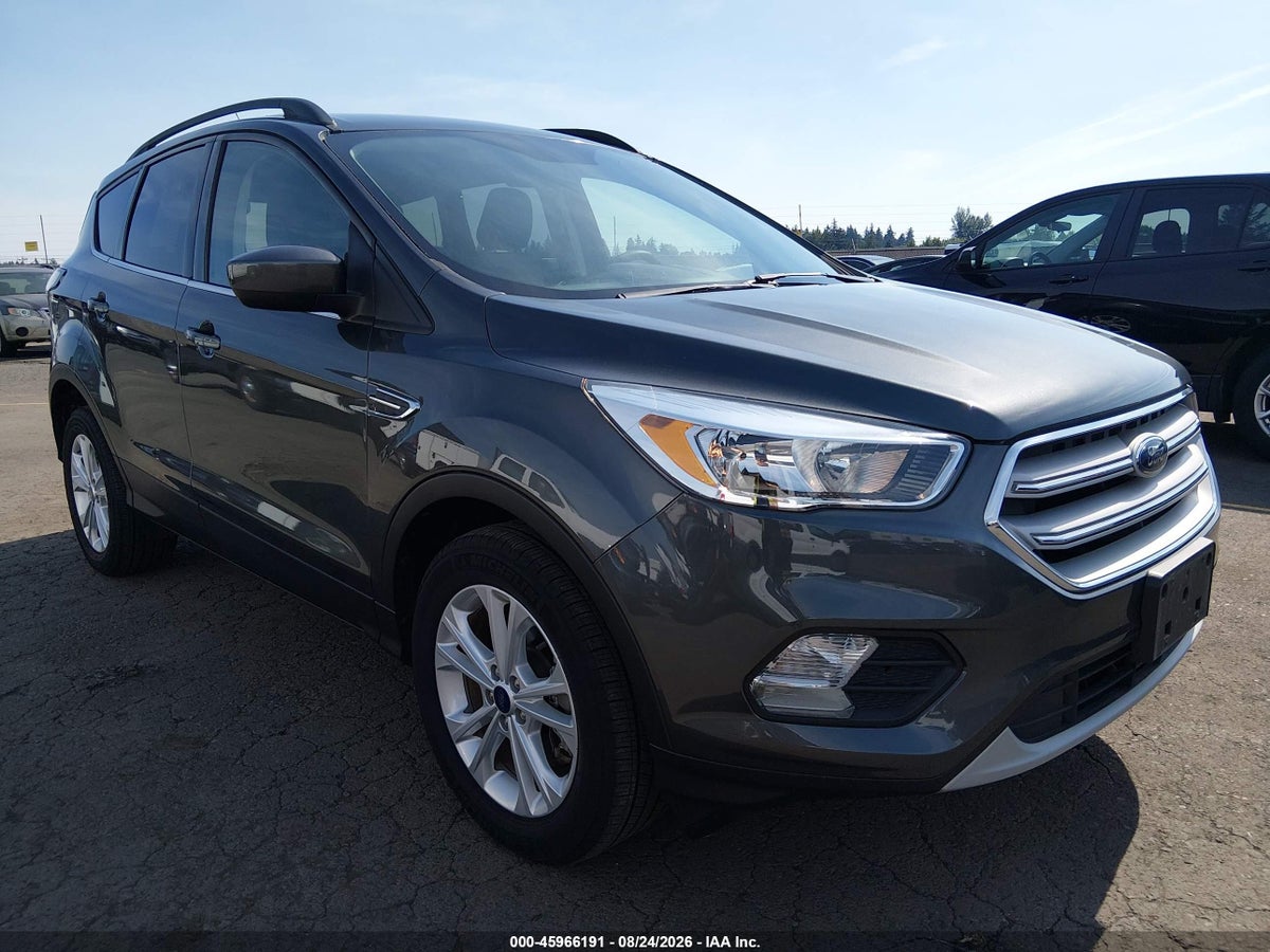 2018 FORD ESCAPE SE