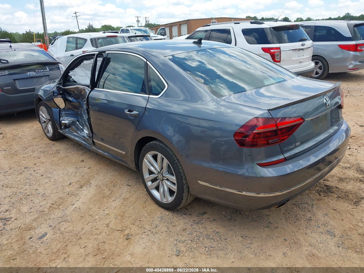 2017 VOLKSWAGEN PASSAT 1.8T SEL PREMIUM — снимка 3