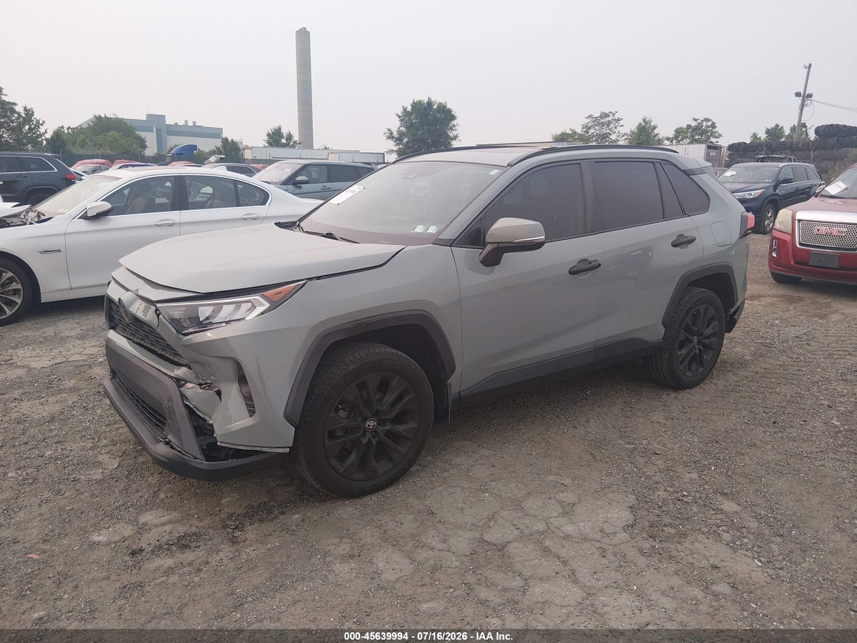 2021 TOYOTA RAV4 XLE PREMIUM — снимка 2