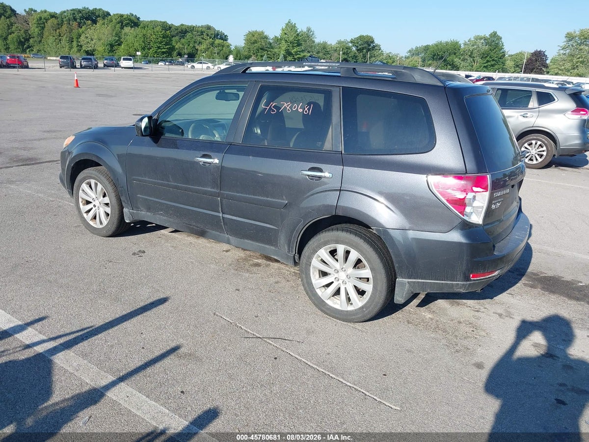 2013 SUBARU FORESTER 2.5X LIMITED — снимка 3