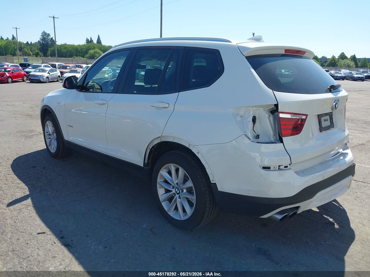 2017 BMW X3 XDRIVE28I — снимка 3