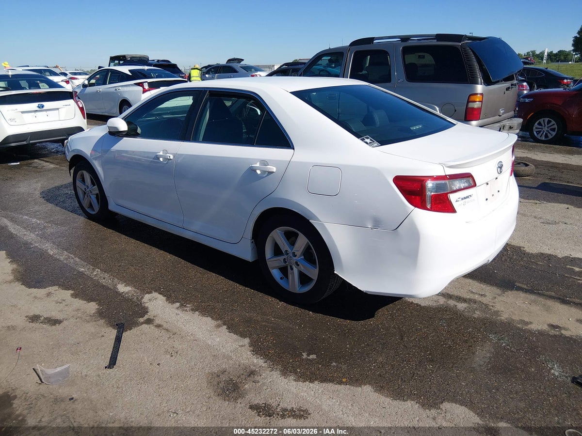 2014 TOYOTA CAMRY SE — снимка 3